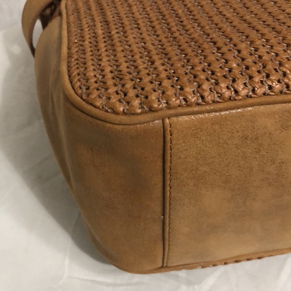 HOBO Woven Leather Crossbody Shoulder Bag - Picture 6 of 10